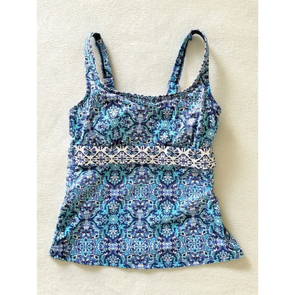 Lands’ End Tankini Top 4 Petite Blue Tile Print Underwire Resort Cruise Wear